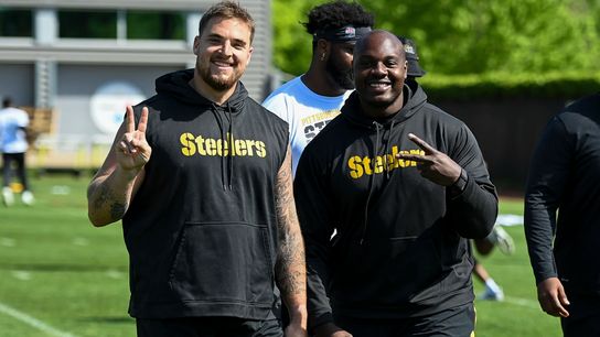 Cole at the center of Steelers' offensive line battles taken on the South Side (Steelers)